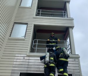2022 01 Hero Ladder 300x261 1
